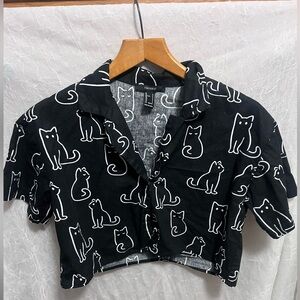 Forever 21 Black Cat Print cropped top